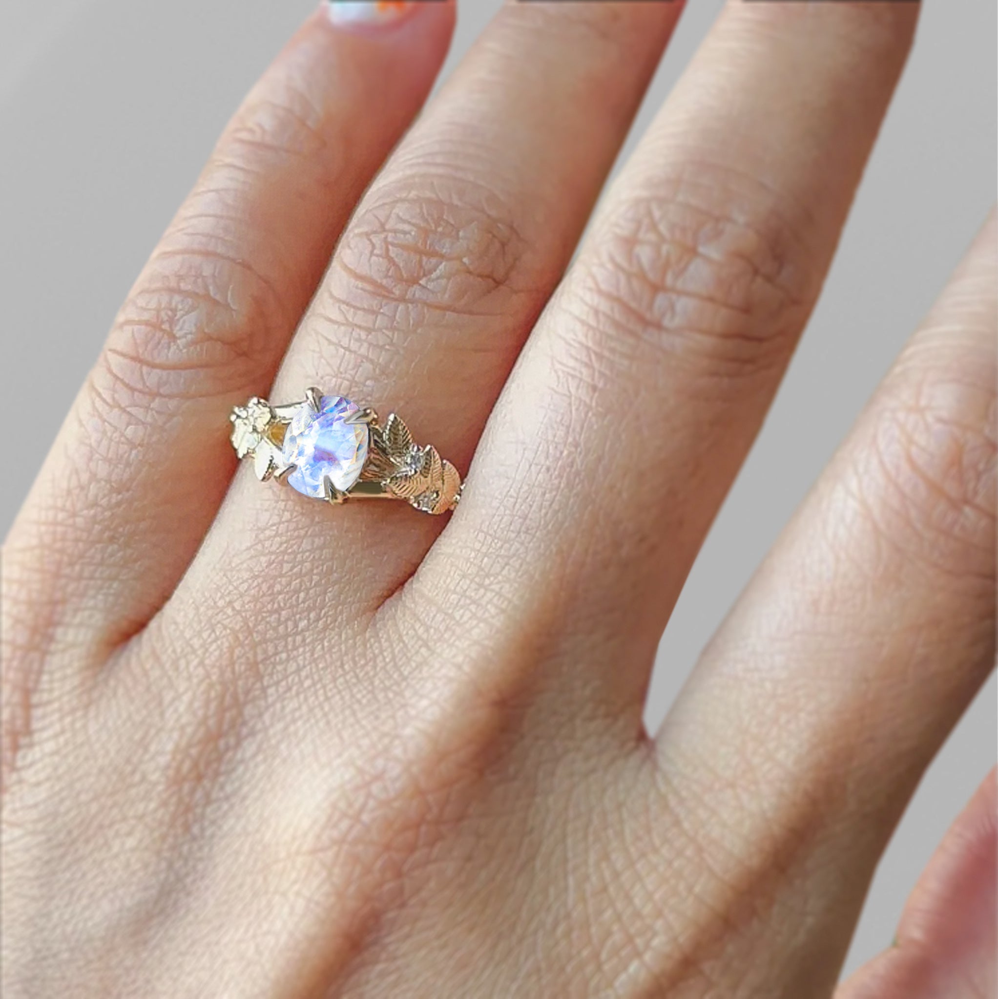 8X6 MM Oval Shape Natural Moonstone Leaf Style Solitaire Ring - Goodstone Jewels