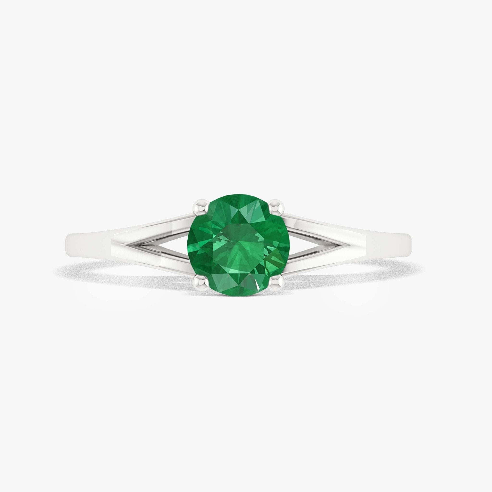 Vintage Lab grown Green Emerald dainty statement ring - Goodstone Jewels