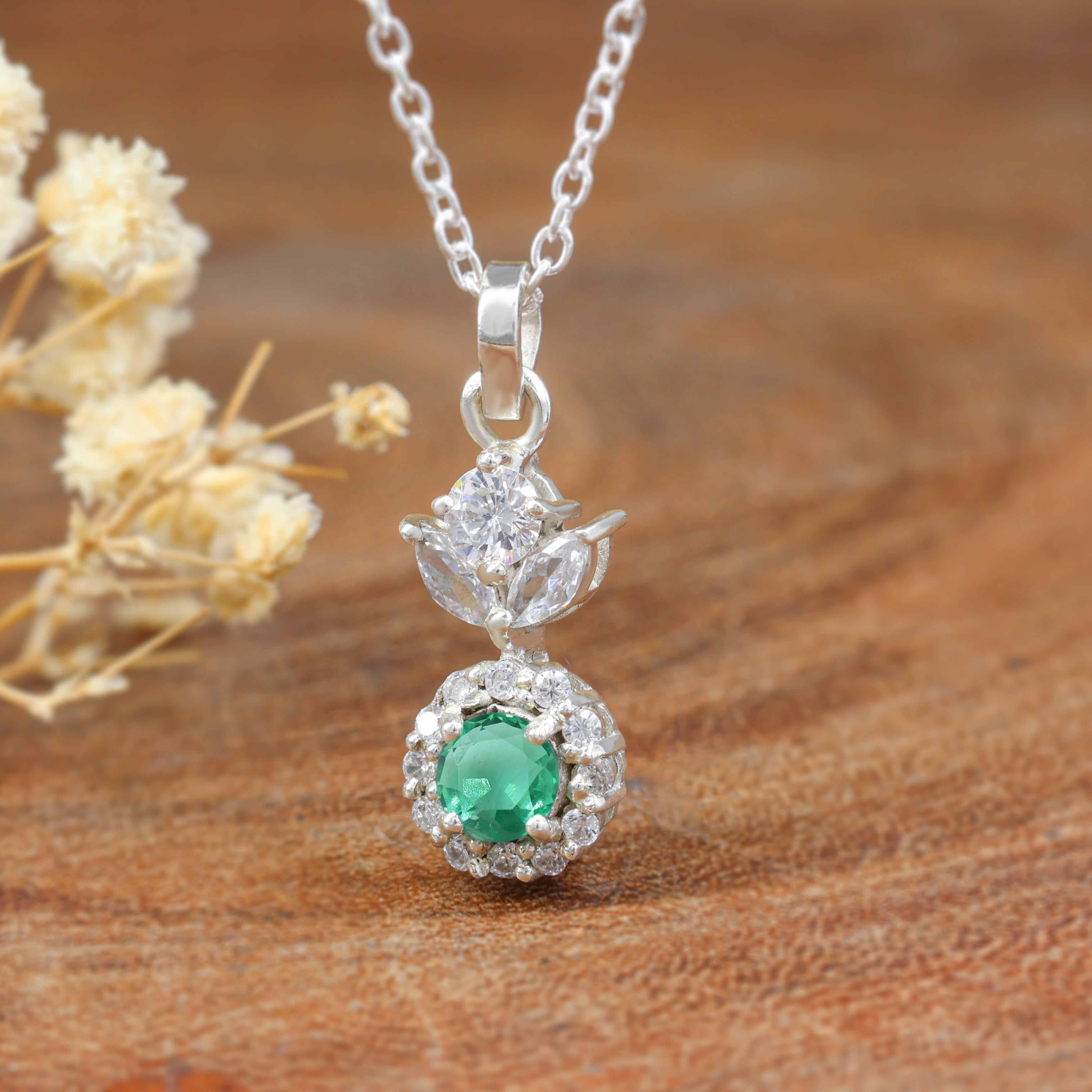 Emerald Ziecon Pendant Necklace 1