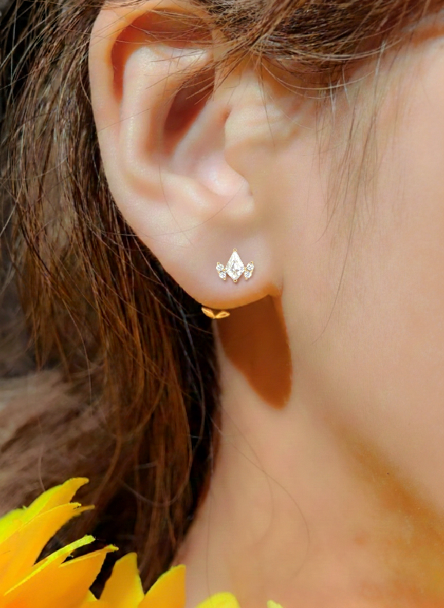 Simulated Diamond Kite Stud Earrings in 925 Sterling Silver 6x4 MM 1ct