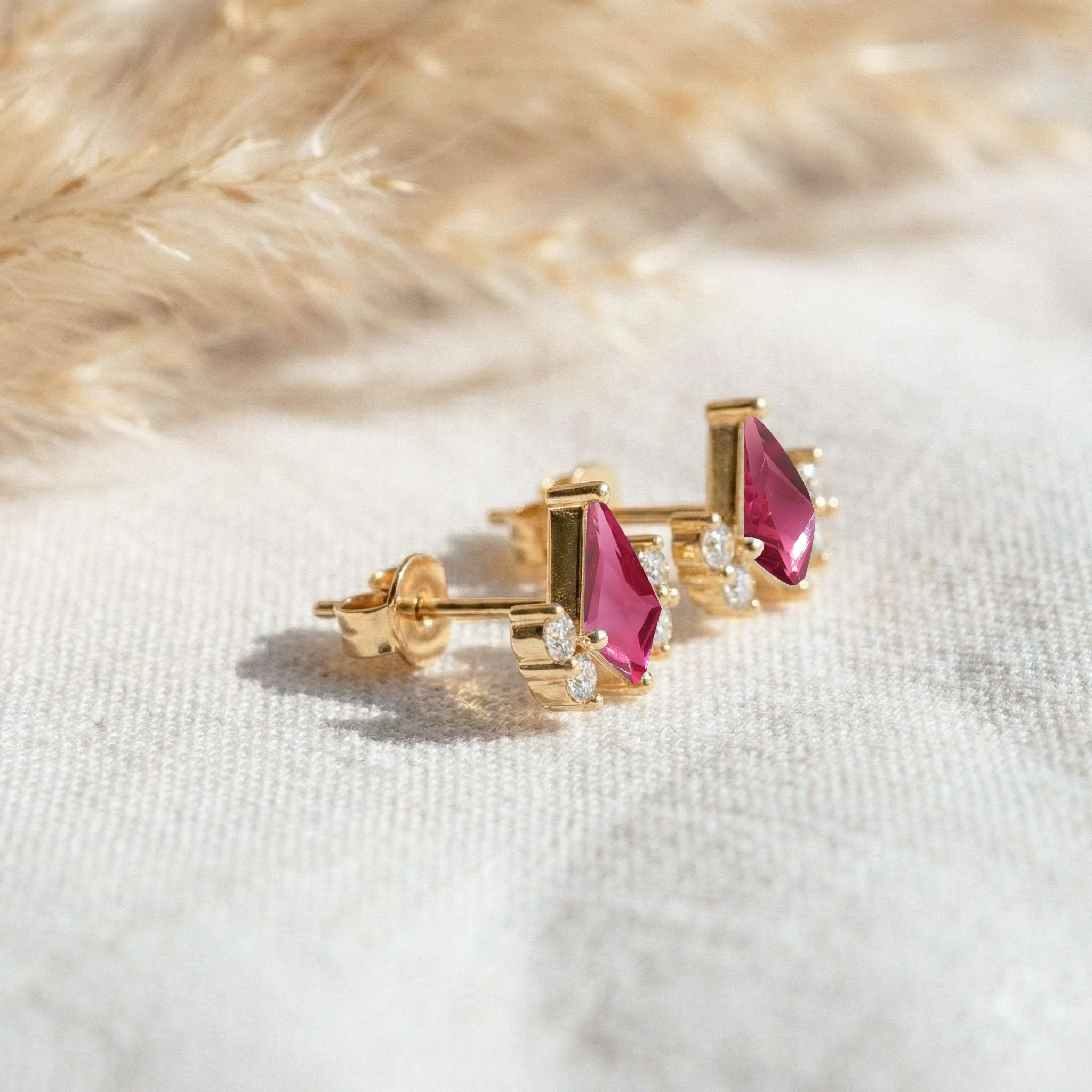 Pink Tourmaline Kite Stud Earrings in 925 Sterling Silver 6x4 MM 1ct