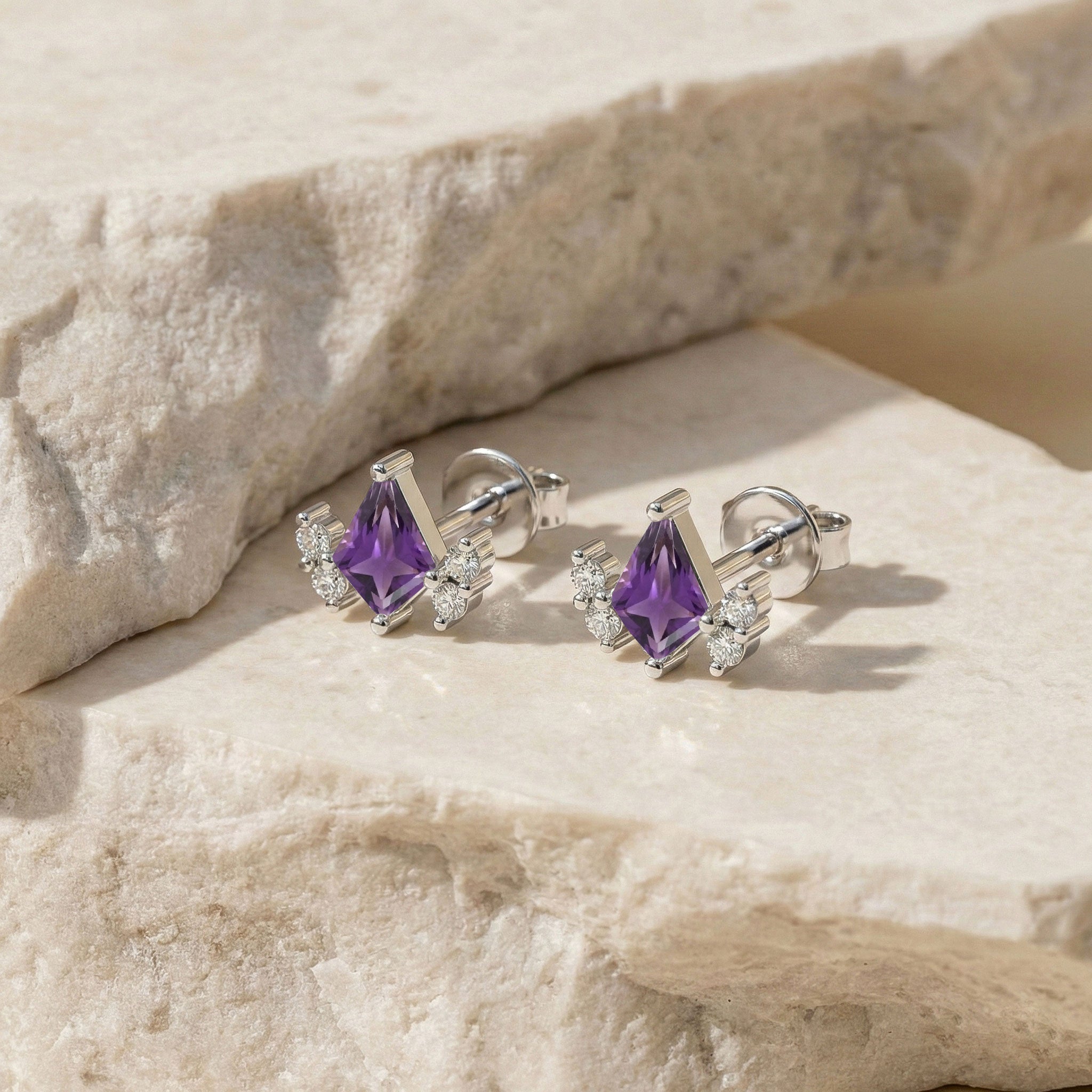 Amethyst Kite Stud Earrings in 925 Sterling Silver 6x4 MM 1ct