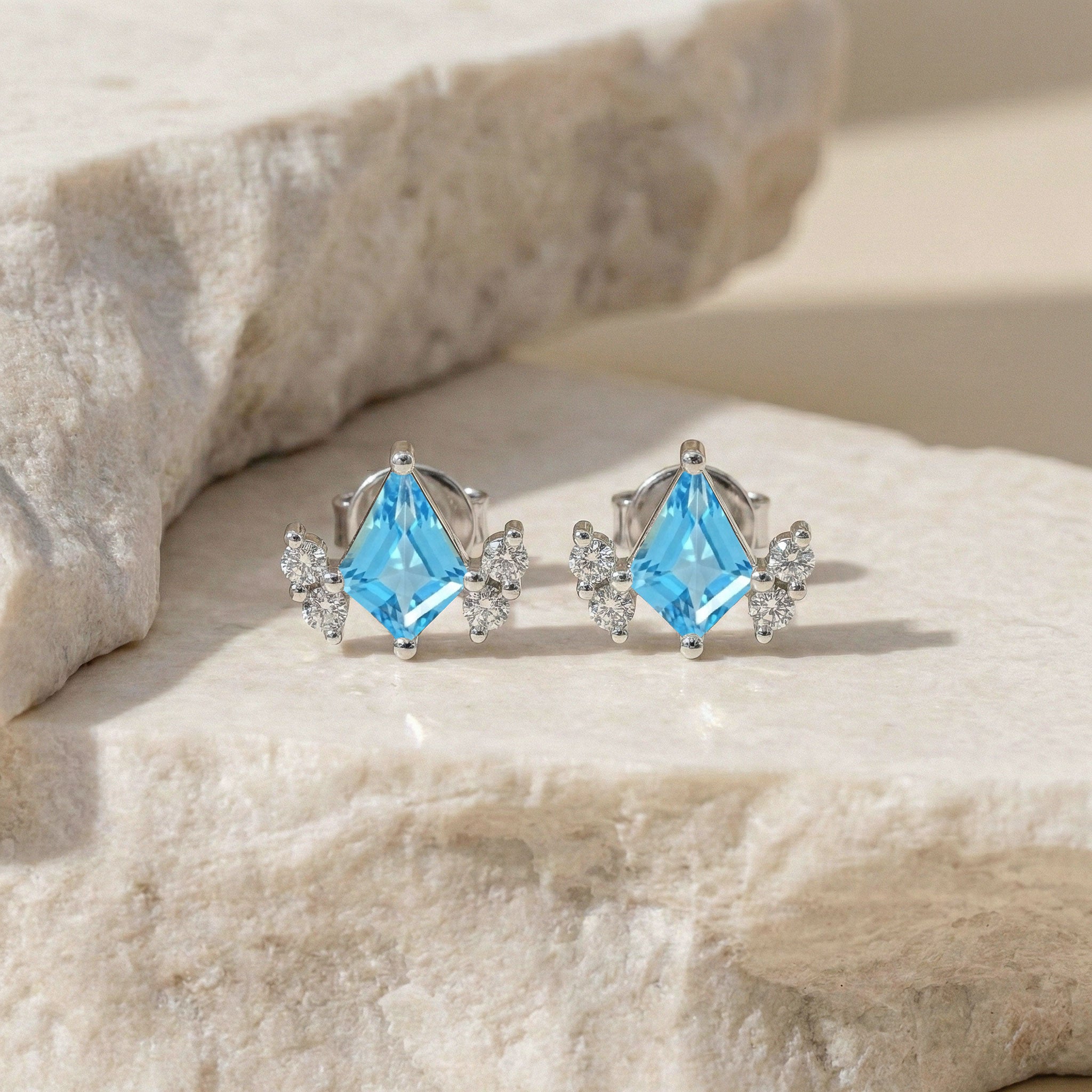 Blue Topaz Kite Stud Earrings in 925 Sterling Silver 6x4 MM 1ct