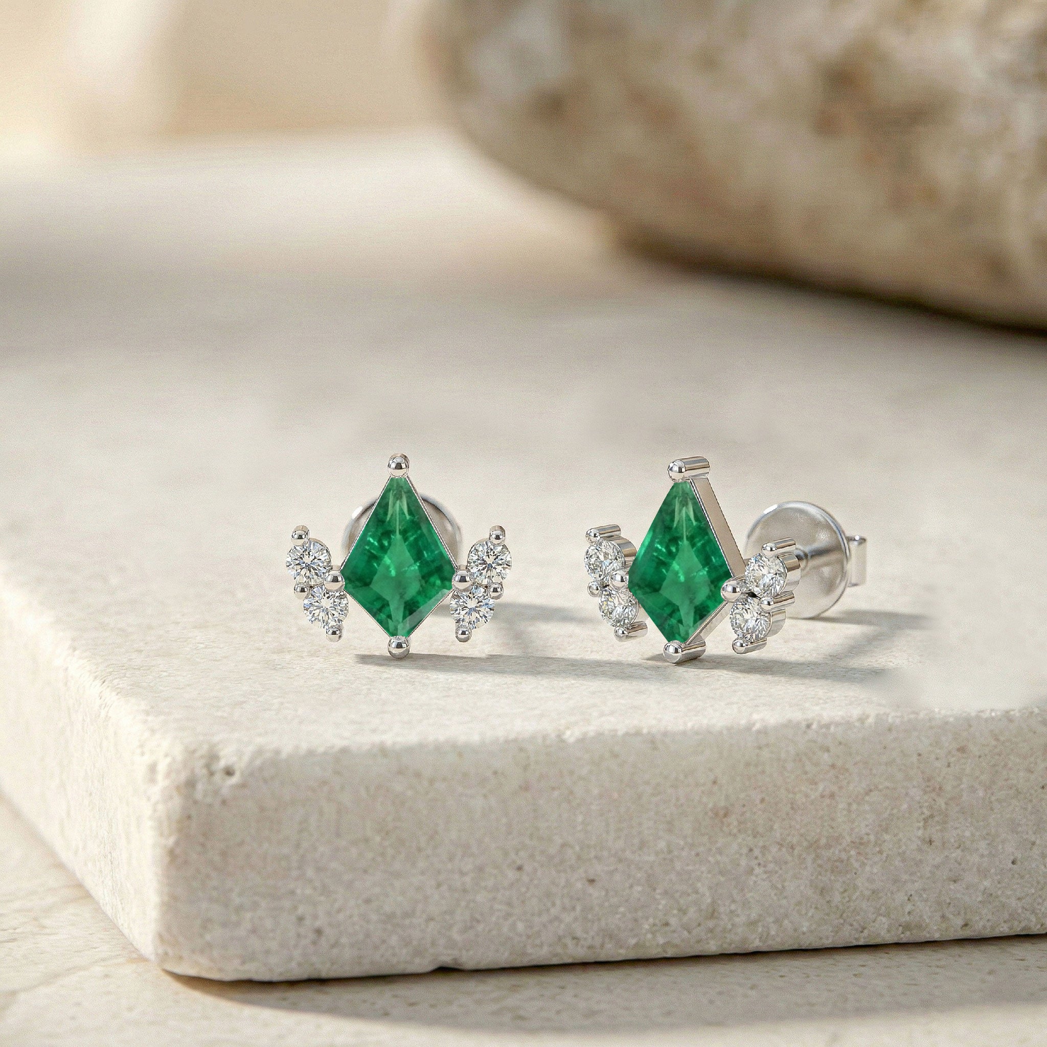 Emerald Kite Stud Earrings in 925 Sterling Silver 6x4 MM 1ct