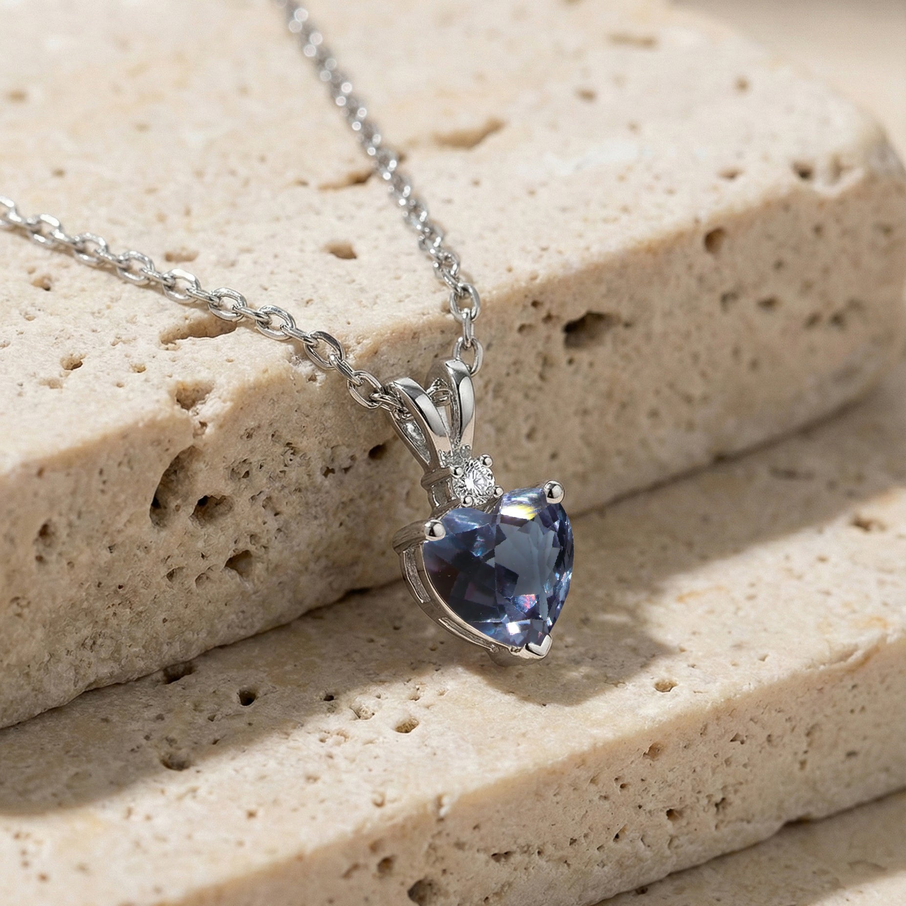 Alexandrite Heart Pendant Necklace in 925 Sterling Silver 1.5ct