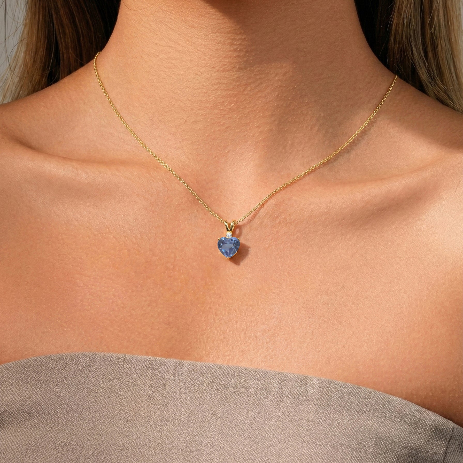 Alexandrite Heart Pendant Necklace in 925 Sterling Silver 1.5ct