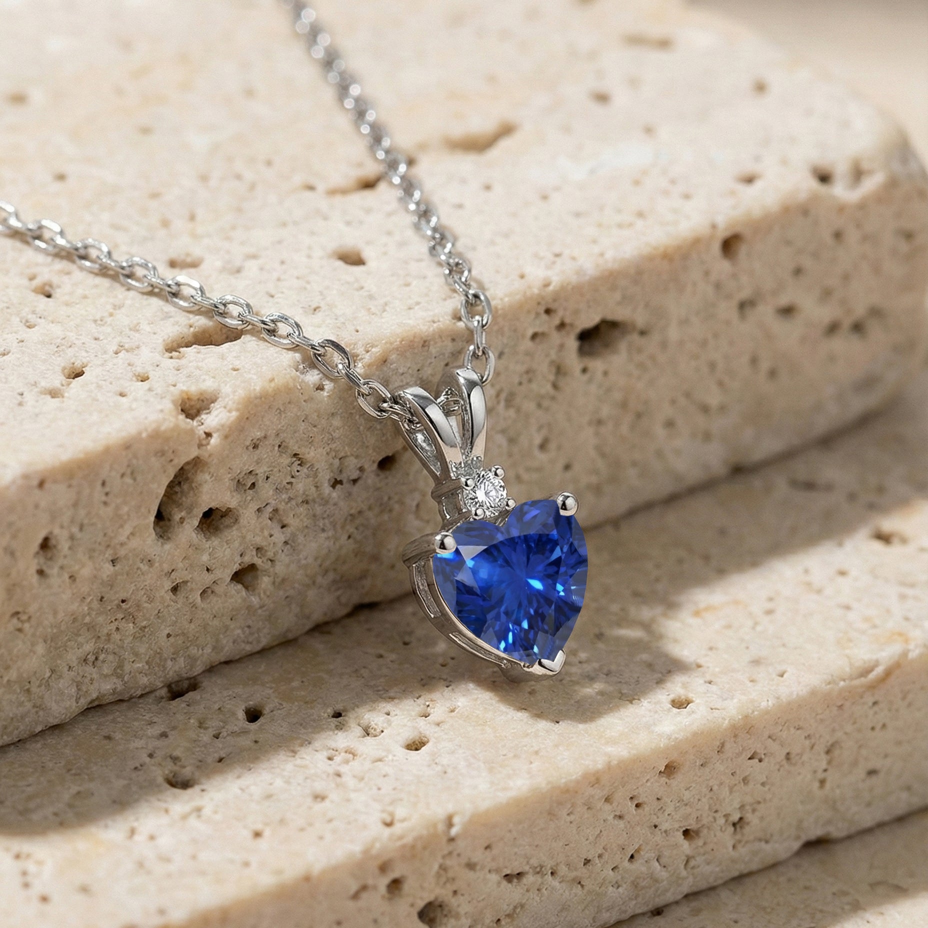 Blue Sapphire Heart Pendant Necklace in 925 Sterling Silver 1.5ct