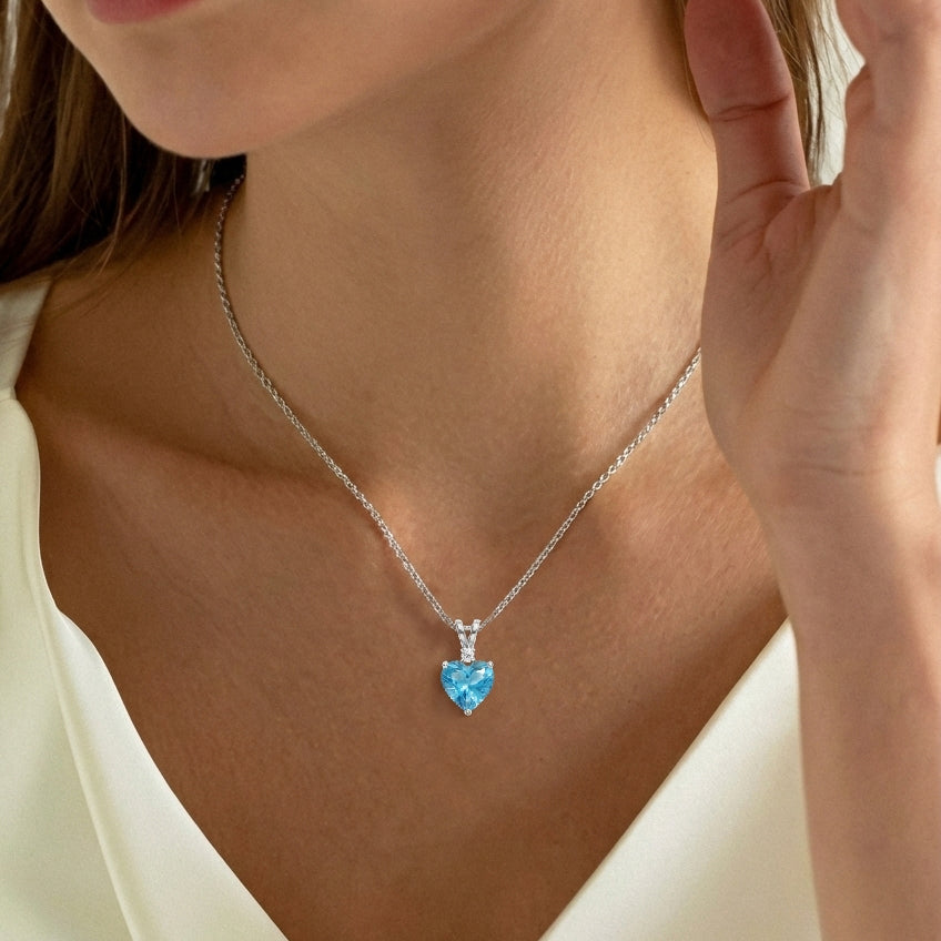 Natural Blue Topaz Heart Pendant Necklace in 925 Sterling Silver 1.5ct