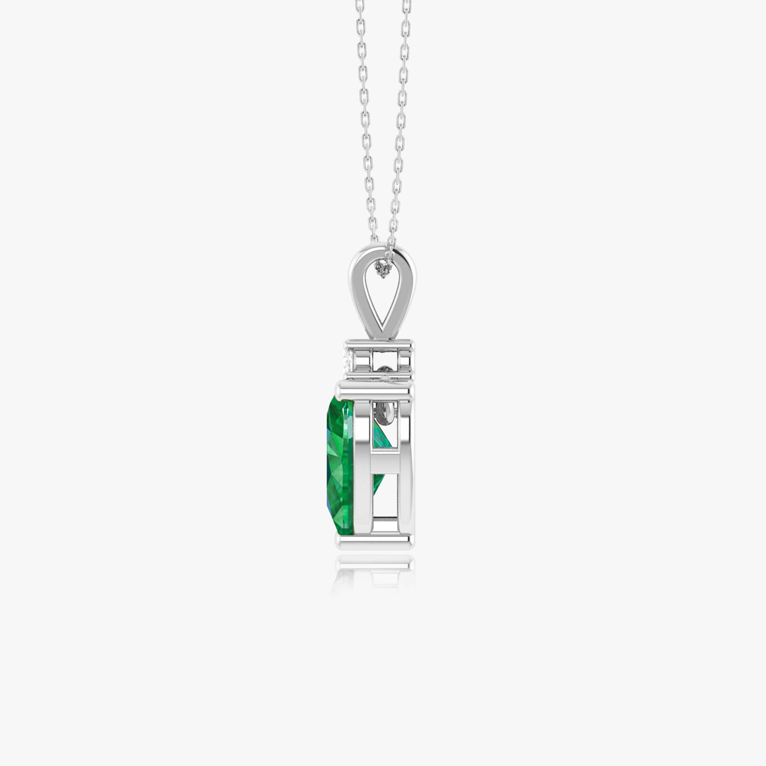 Emerald Heart Pendant Necklace in 925 Sterling Silver 7mm 1.5ct