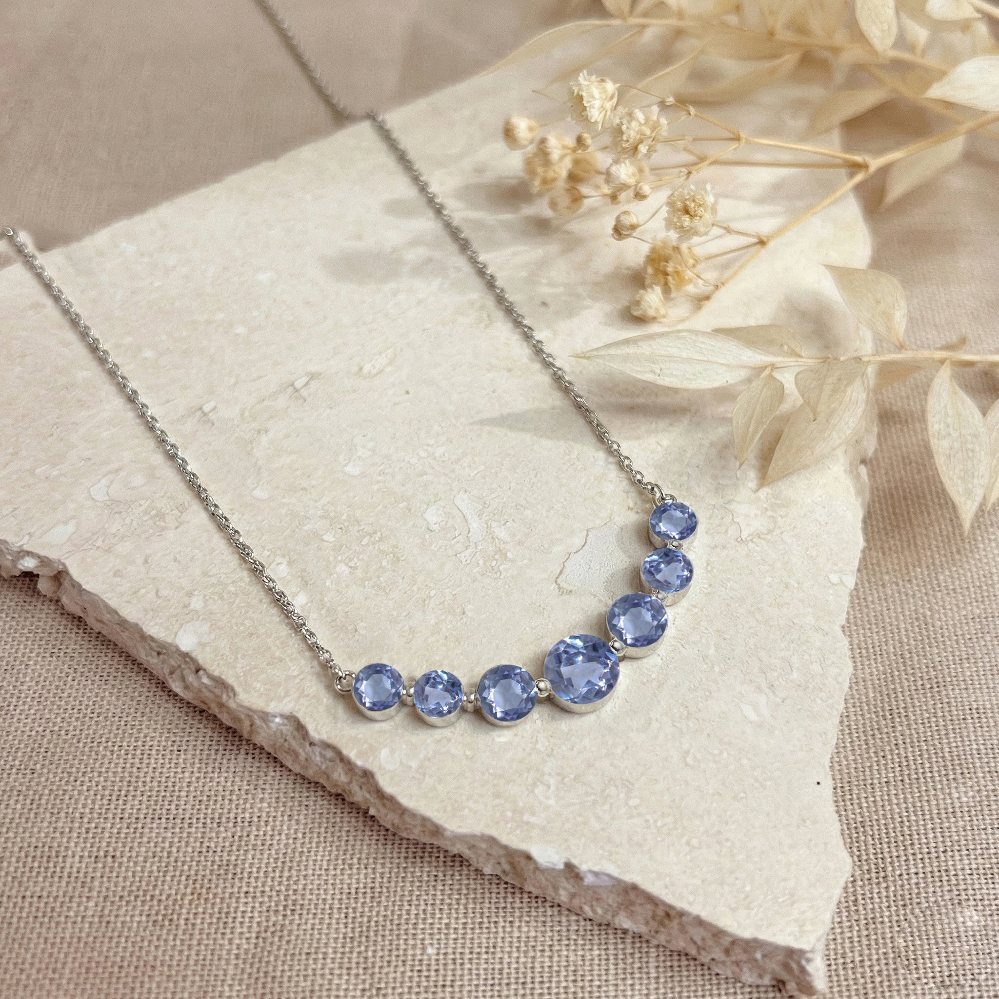 Alexandrite Curved Bar Necklace in 925 Sterling Silver 2.55ct