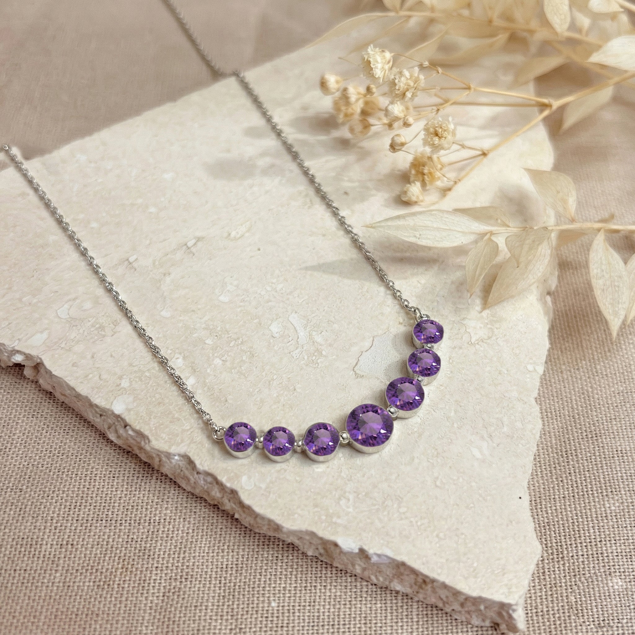 Amethyst Curved Bar Necklace in 925 Sterling Silver 2.55ct