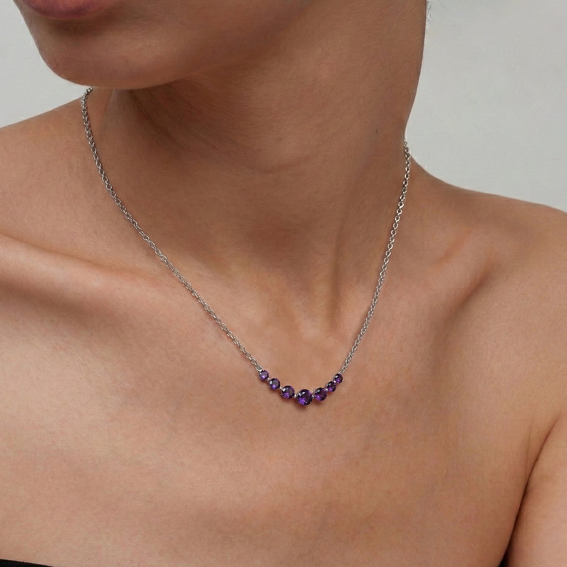 Amethyst Curved Bar Necklace in 925 Sterling Silver 2.55ct