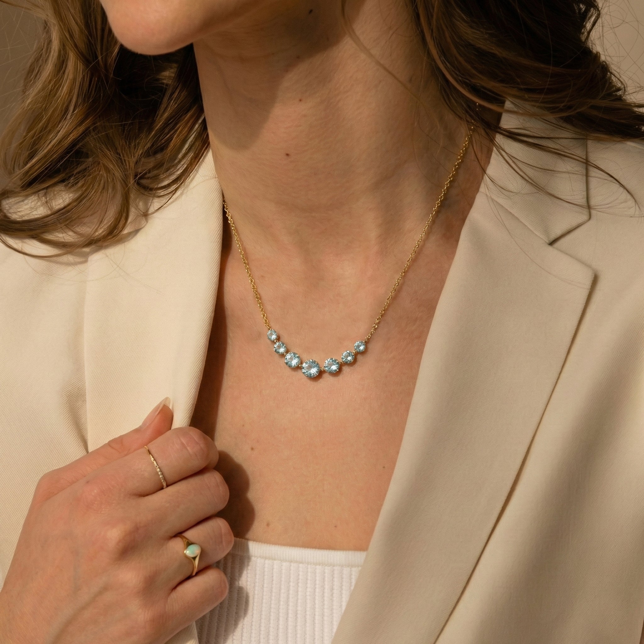 Aquamarine Curved Bar Necklace in 925 Sterling Silver 2.55ct