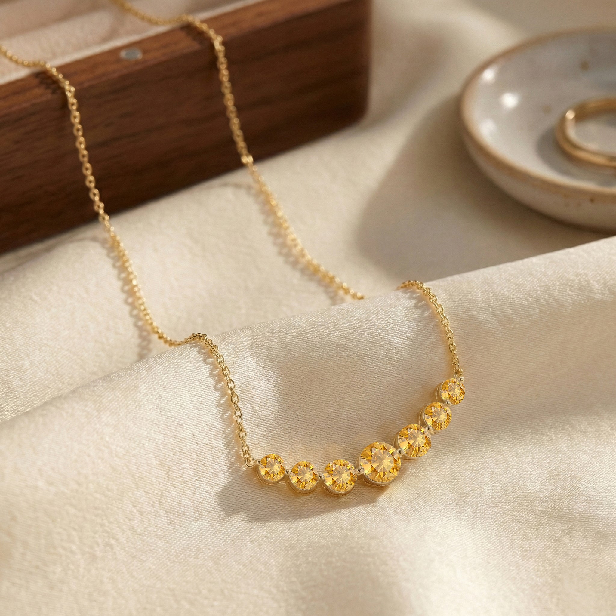 Citrine Curved Bar Pendant Necklace in Yellow Gold Plated 2.55ct