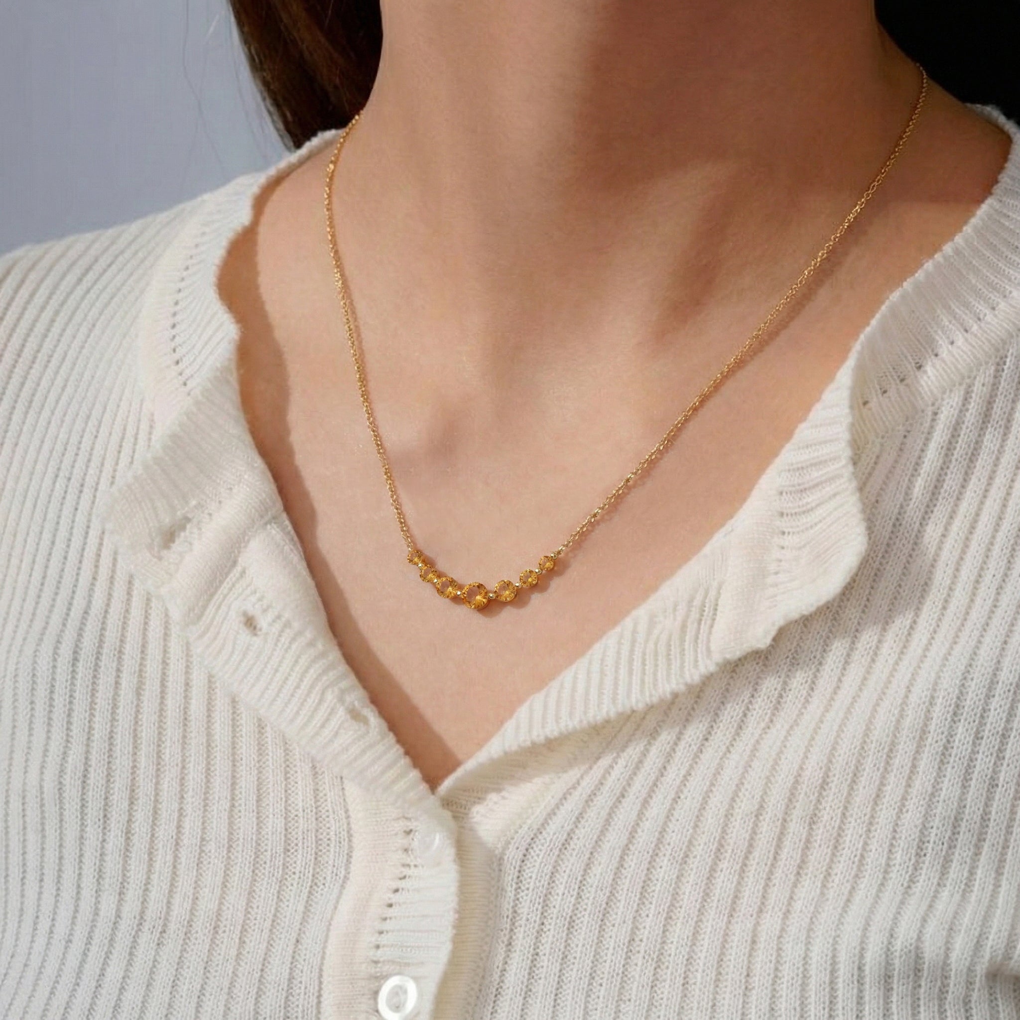 Citrine Curved Bar Pendant Necklace in Yellow Gold Plated 2.55ct