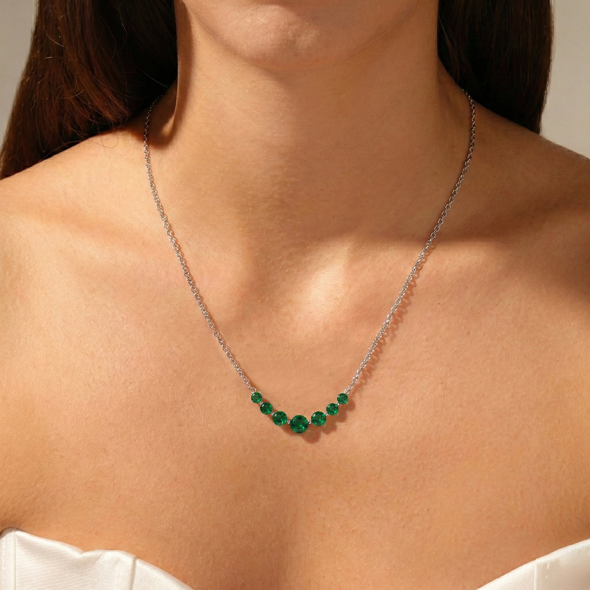 Emerald Curved Bar Necklace in 925 Sterling Silver 2.55ct