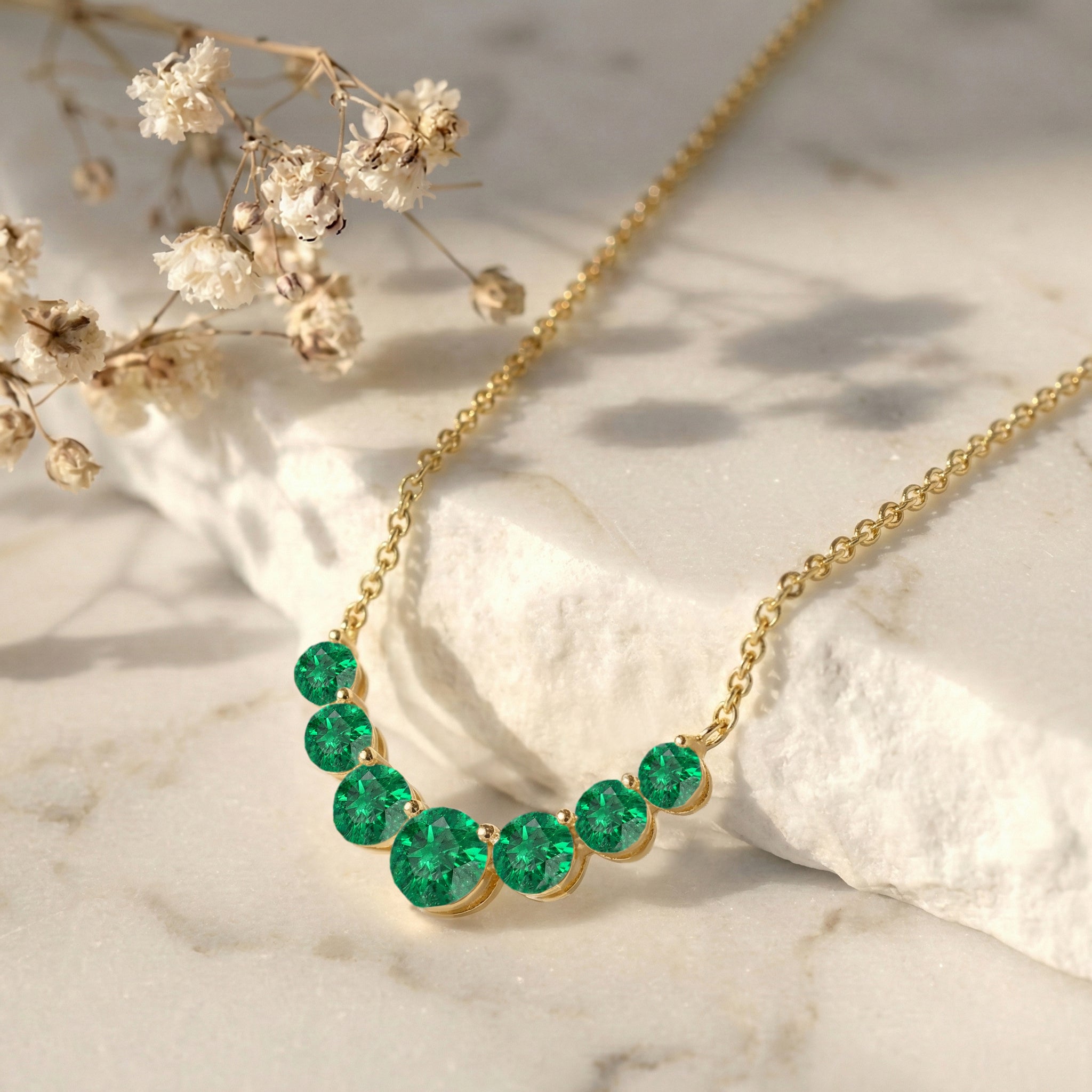 Emerald Curved Bar Necklace in 925 Sterling Silver 2.55ct