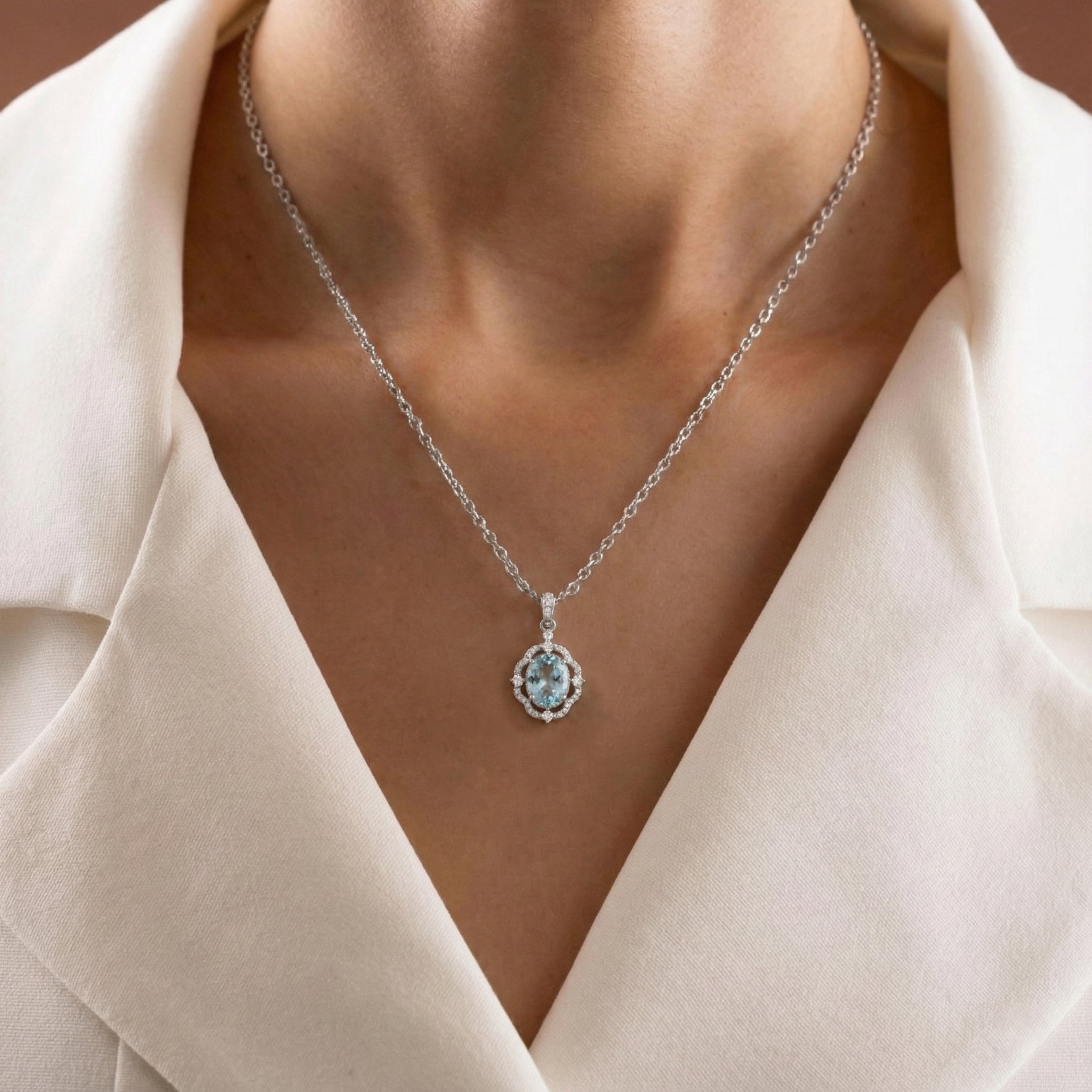 Aquamarine Oval Halo Pendant Necklace in 925 Sterling Silver 1.2ct