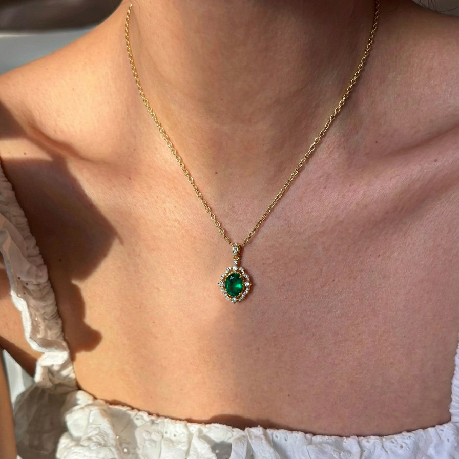 Emerald Oval Halo Pendant Necklace in 925 Sterling Silver 1.2ct