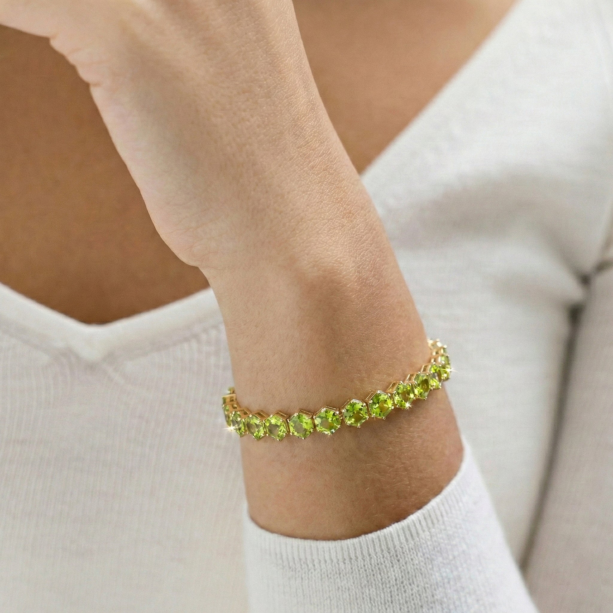 Peridot Octagon Tennis Bracelet in 925 Sterling Silver 5 MM 23.40 ct