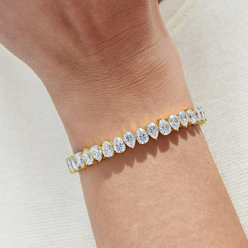 Mosissanite Pear Tennis Bracelet in 925 Sterling Silver 22 CT
