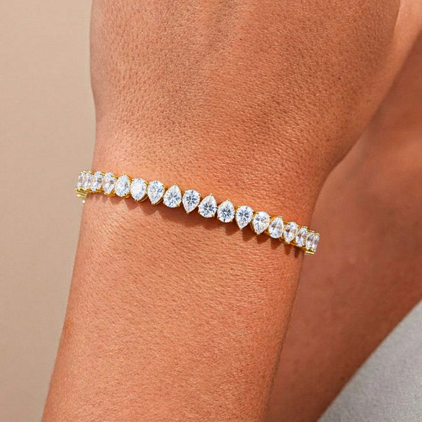 Mosissanite Pear Tennis Bracelet in 925 Sterling Silver 22 CT