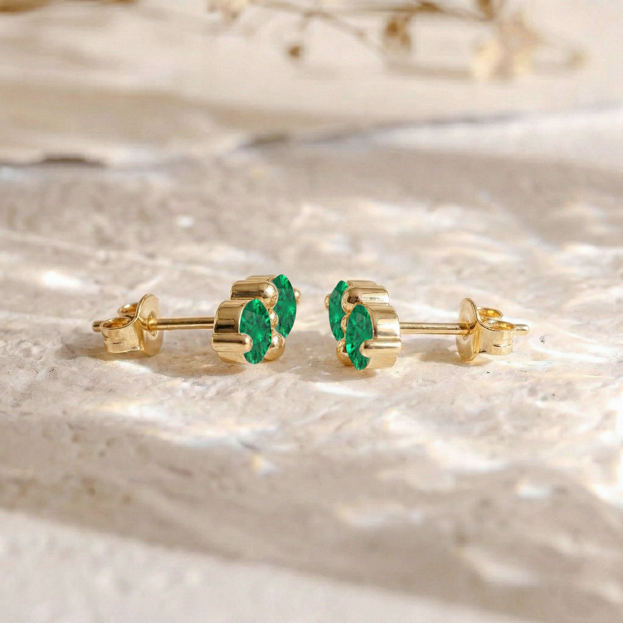 Emerald Round Stud Earrings in Yellow Gold Plated 3 MM 1.20ct