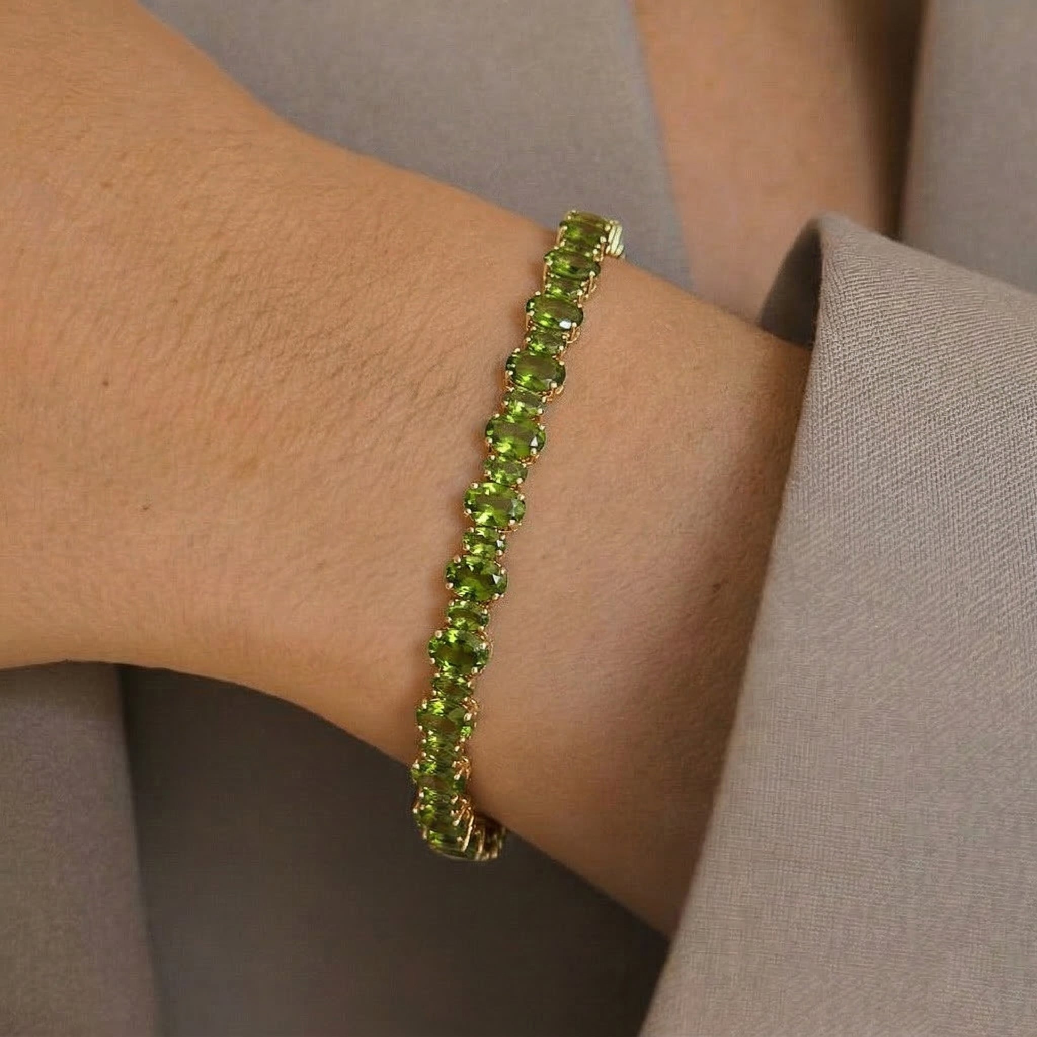 Peridot Oval Tennis Bracelet in 925 Sterling Silver 7x5 MM 34.50ct