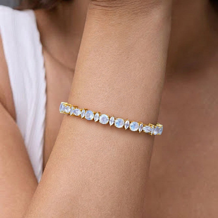 Moonstone Round & Marquise Bracelet 5 MM & 5x2.5 MM 22.11 Ct Mystical Glow