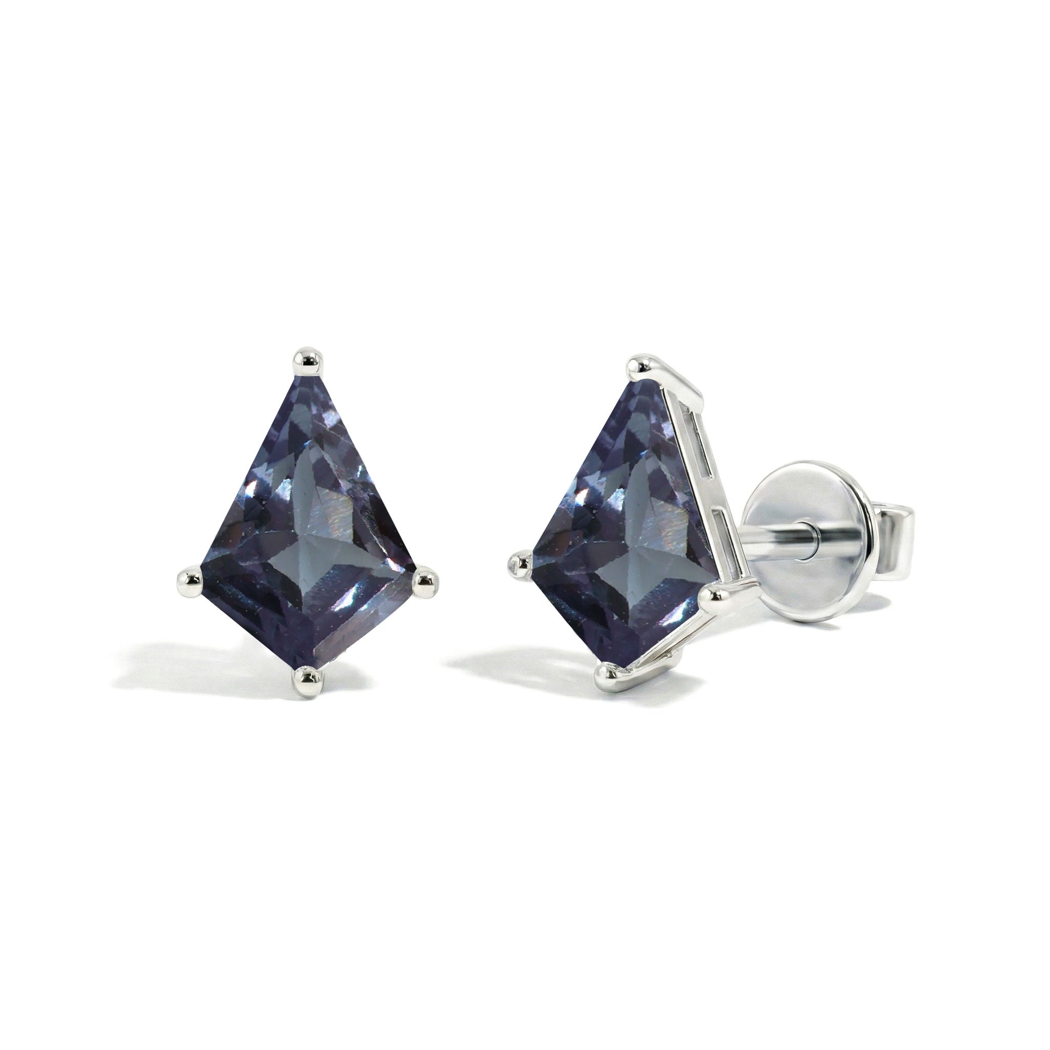 Alexandrite Kite Stud Earrings in 925 Sterling Silver 7x5 MM 1.50ct