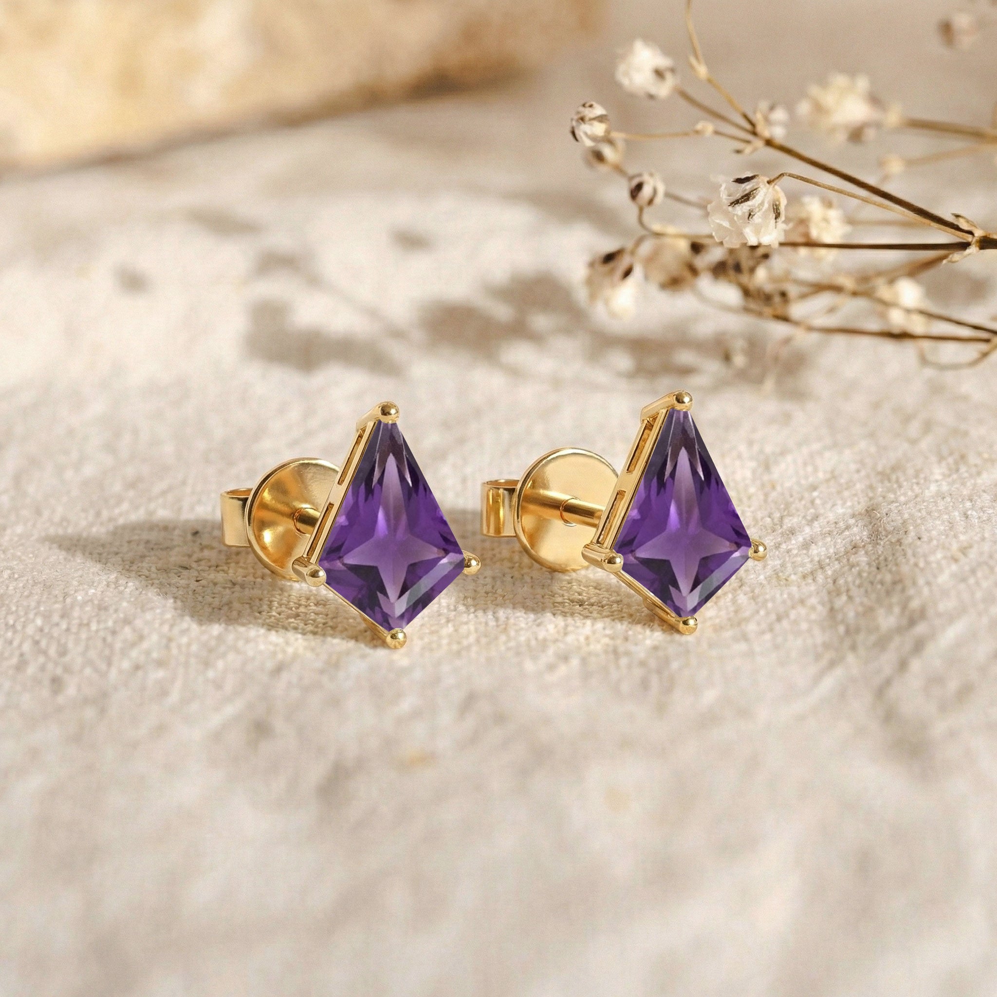 Amethyst Kite Stud Earrings in 925 Sterling Silver 7x5 MM 1.50ct