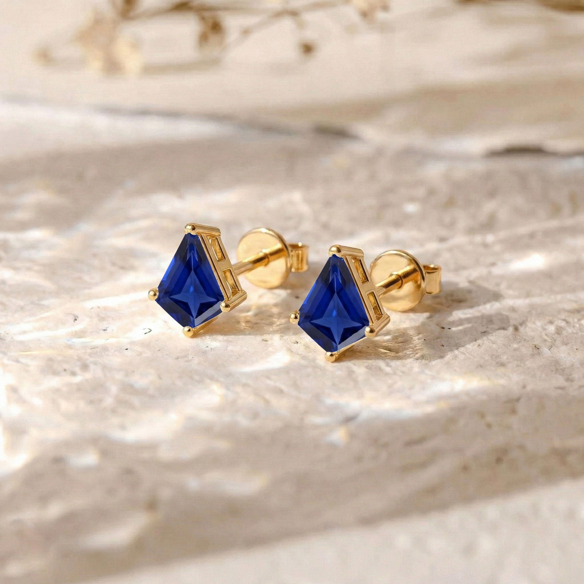 Blue Sapphire Kite Stud Earrings in 925 Sterling Silver 7x5 MM 1.50ct