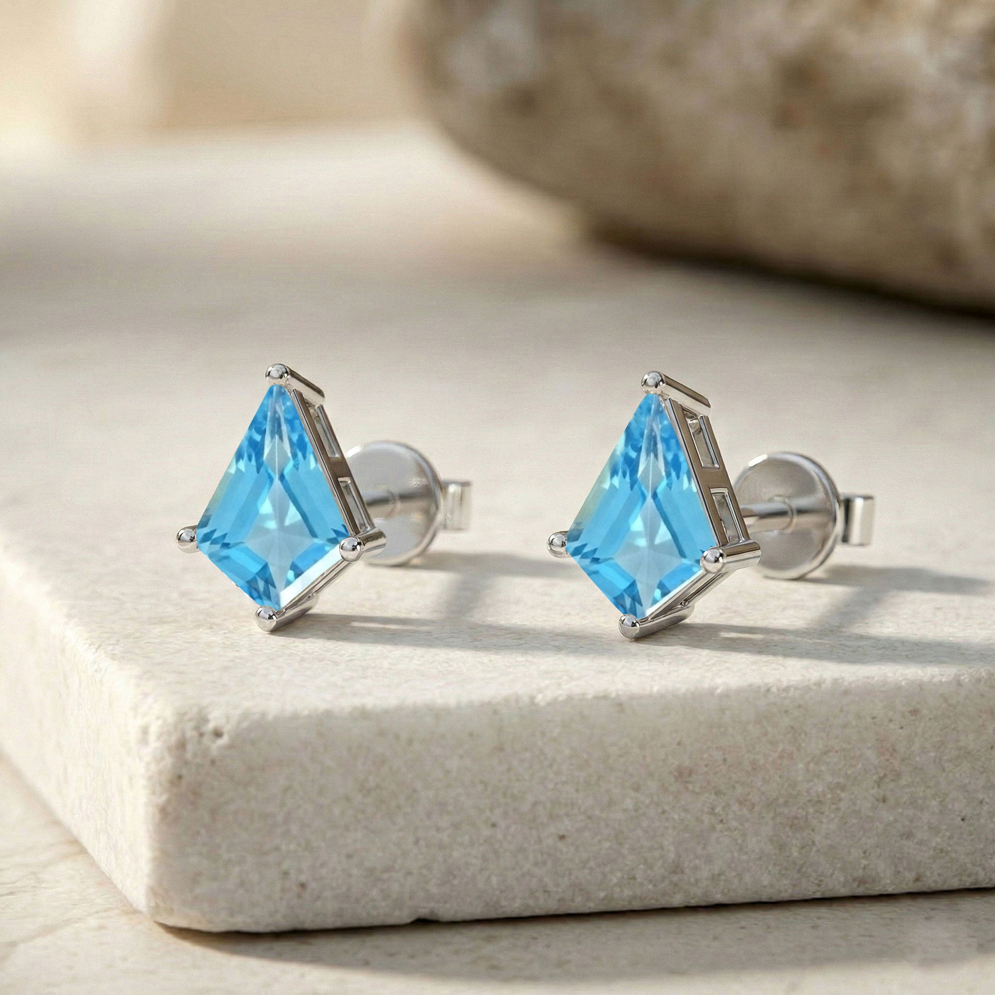 Blue Topaz Kite Stud Earrings in 925 Sterling Silver 7x5 MM 1.50ct