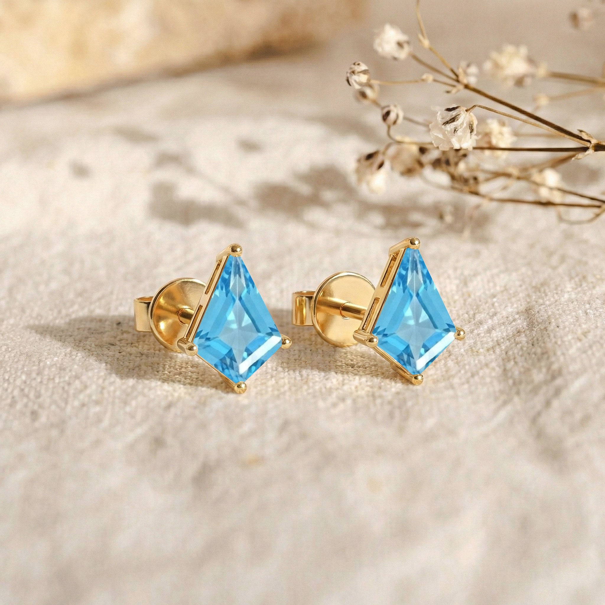 Blue Topaz Kite Stud Earrings in 925 Sterling Silver 7x5 MM 1.50ct