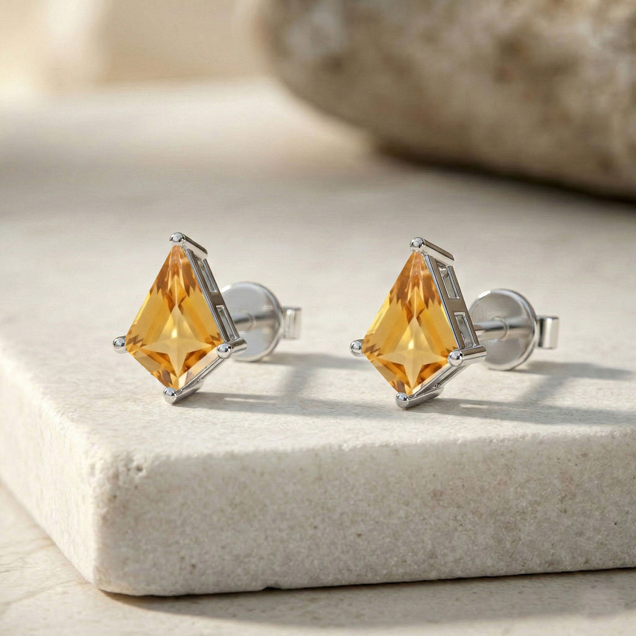 Citrine Kite Stud Earrings in 925 Sterling Silver 7x5 MM 1.50ct