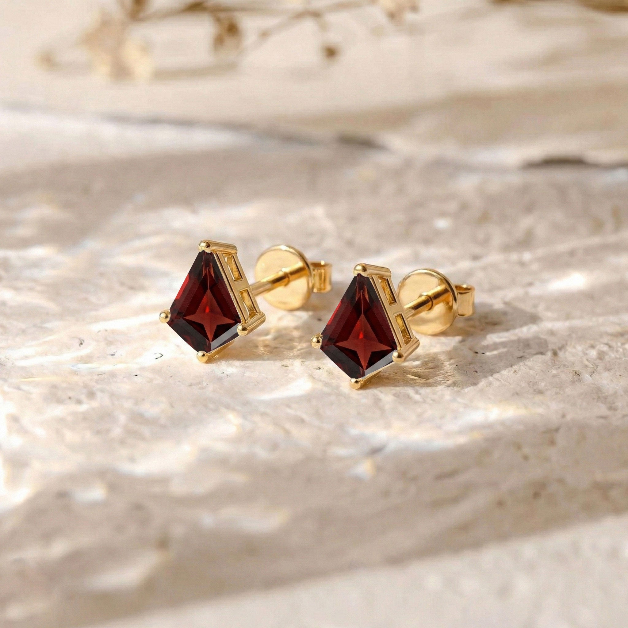 Garnet Kite Stud Earrings in Yellow Gold Plated 7x5 MM 1.50ct