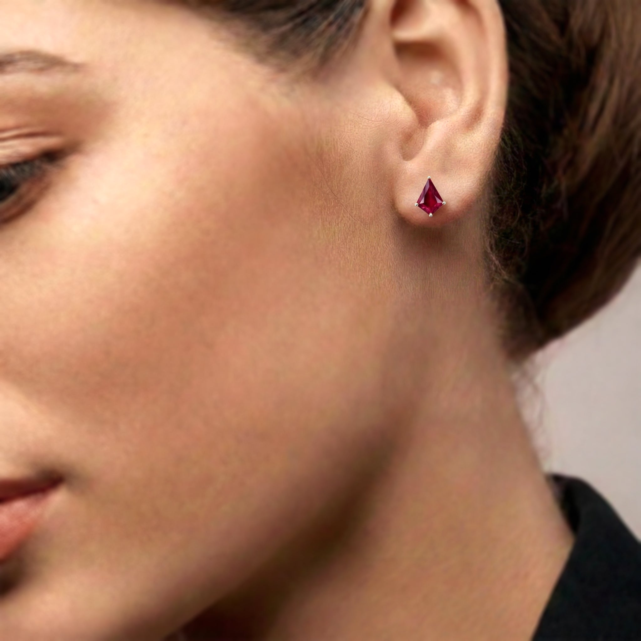 Ruby Kite Stud Earrings in 925 Sterling Silver 7x5 MM 1.50ct