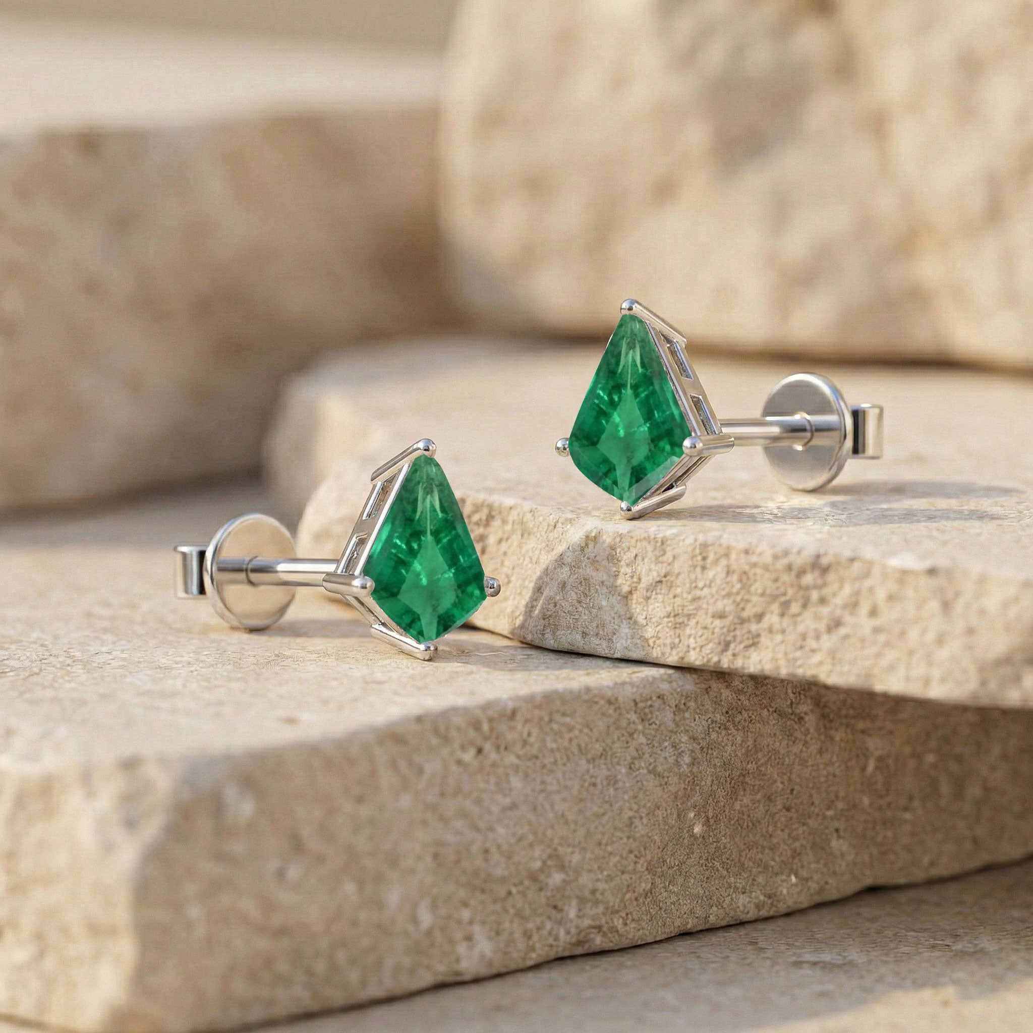 Emerald Kite Stud Earrings in 925 Sterling Silver 7x5 MM 1.50ct