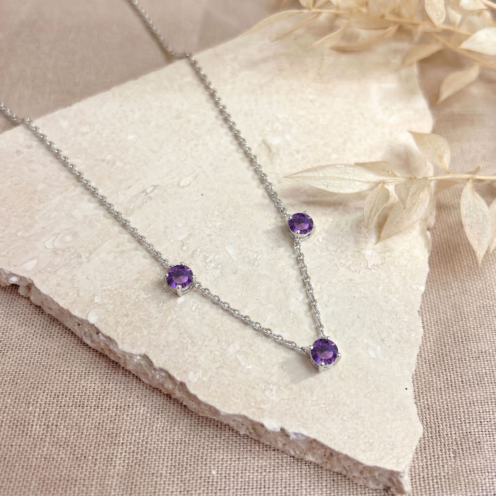 Minimalist 925 Sterling Silver Amethyst necklace perfect for everyday jewelry.
