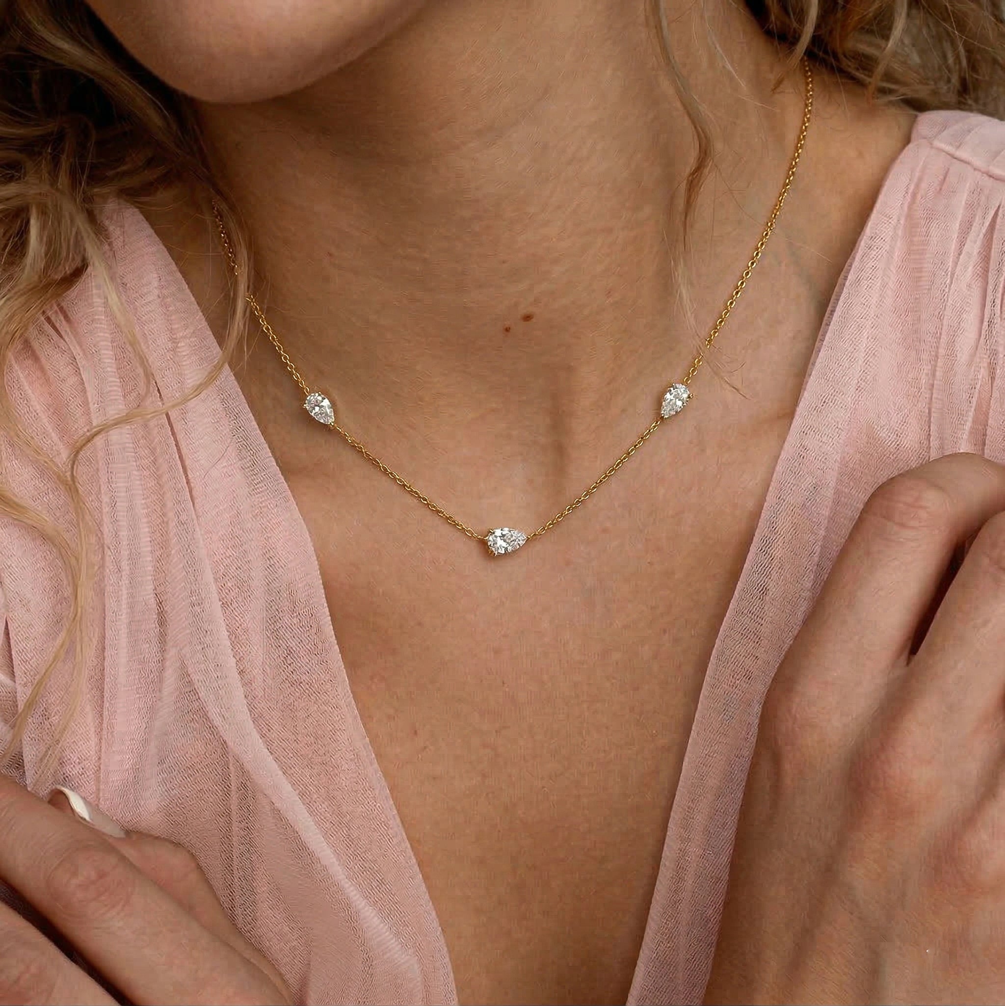 Minimalist Moissanite necklace for everyday wear
