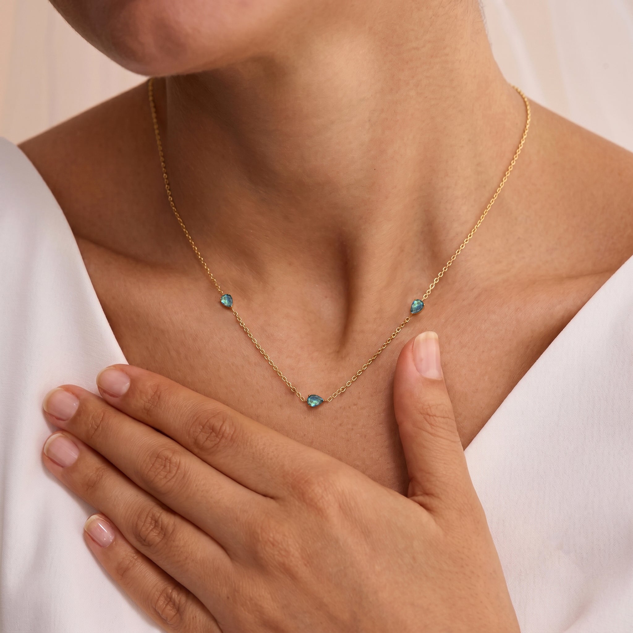 Minimalist Labradorite three stone necklace for everyday wear
