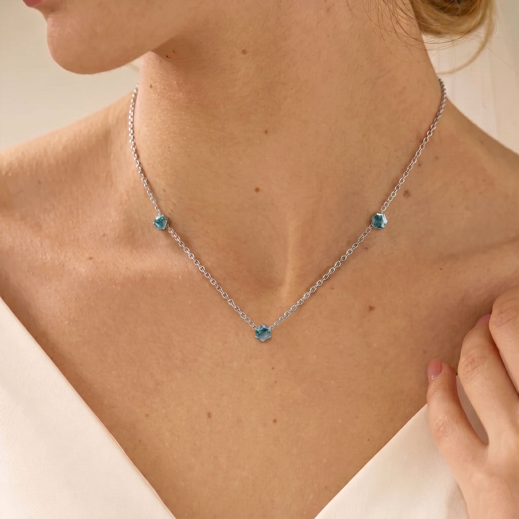 Natural moss agate gemstone necklace crafted in 925 sterling silver jewelry style
