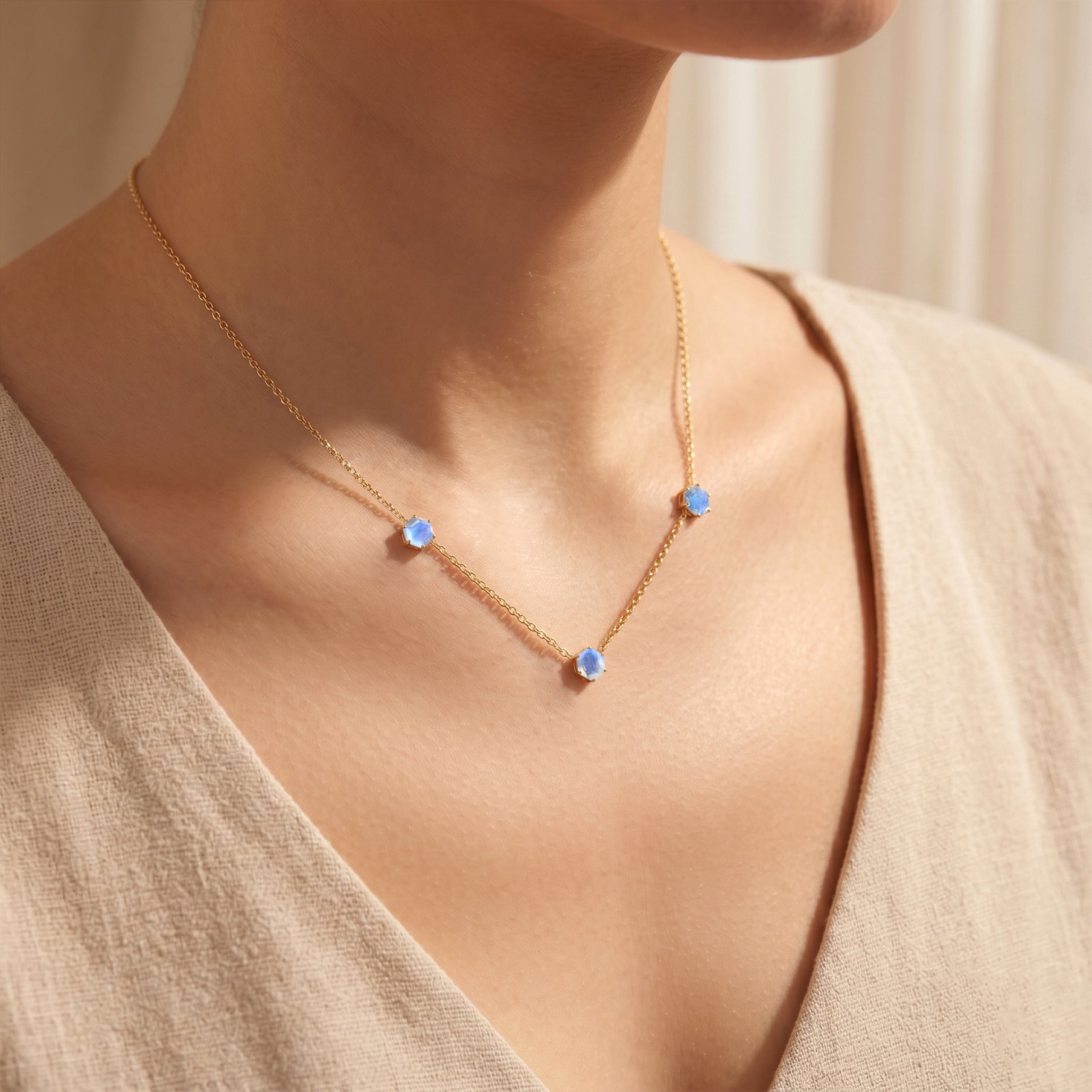 Natural Moonstone Necklace in 925 Sterling Silver
