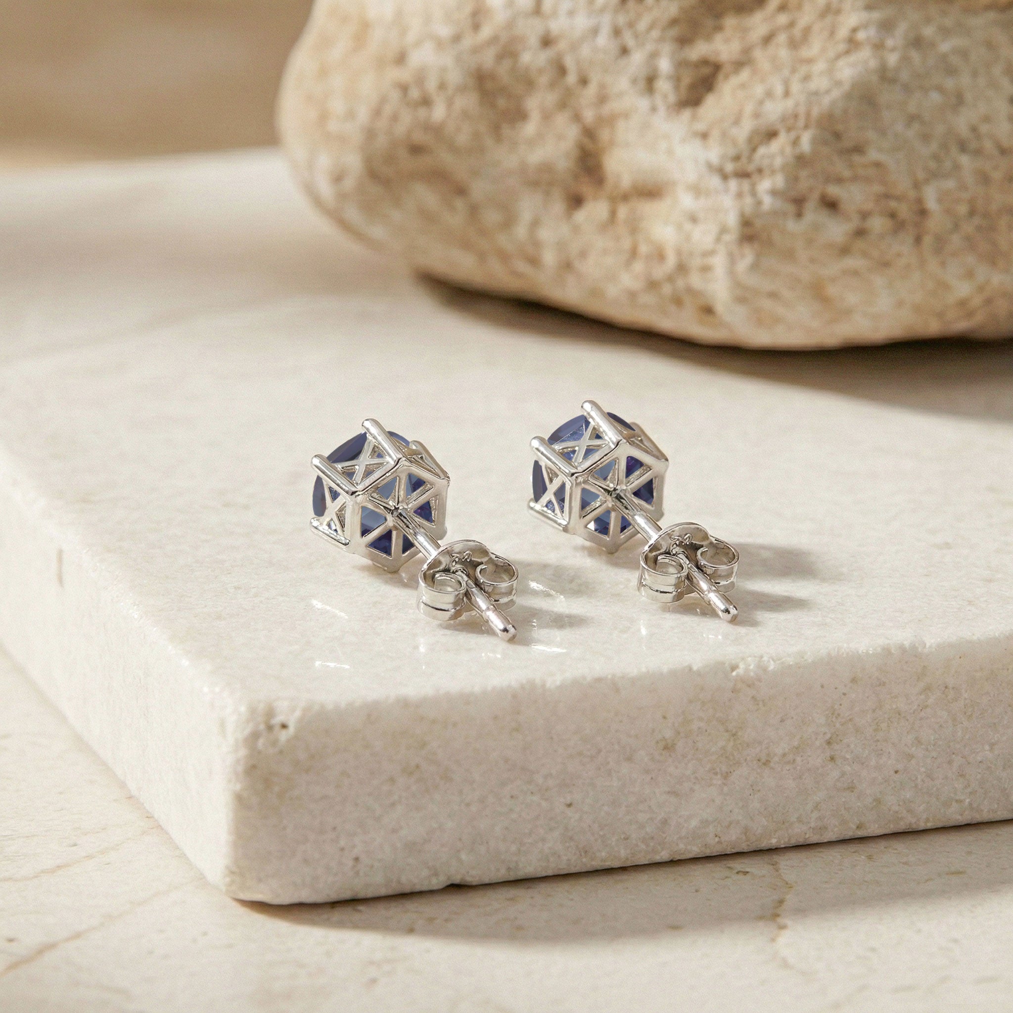 Alexandrite Hexagon Stud Earring in 925 Sterling Silver 6 MM 2ct