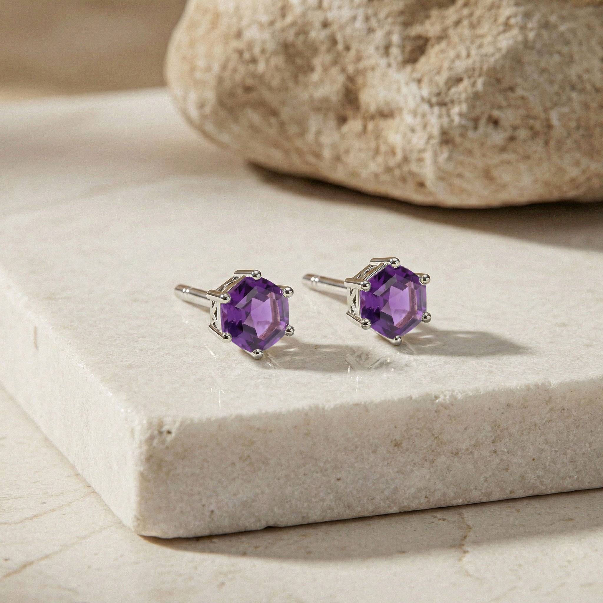 Amethyst Hexagon Stud Earring in 925 Sterling Silver 6 MM 2ct