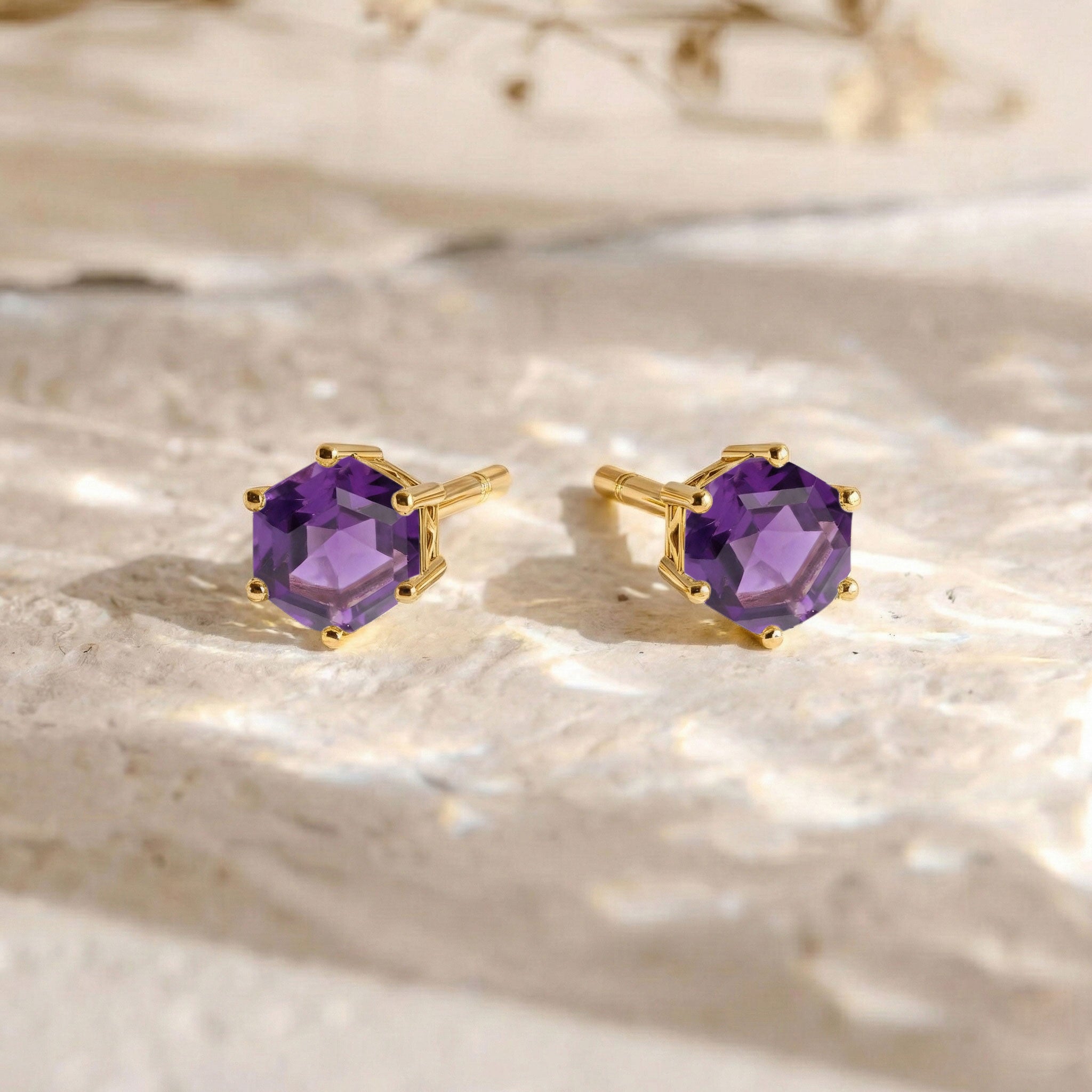 Amethyst Hexagon Stud Earring in 925 Sterling Silver 6 MM 2ct