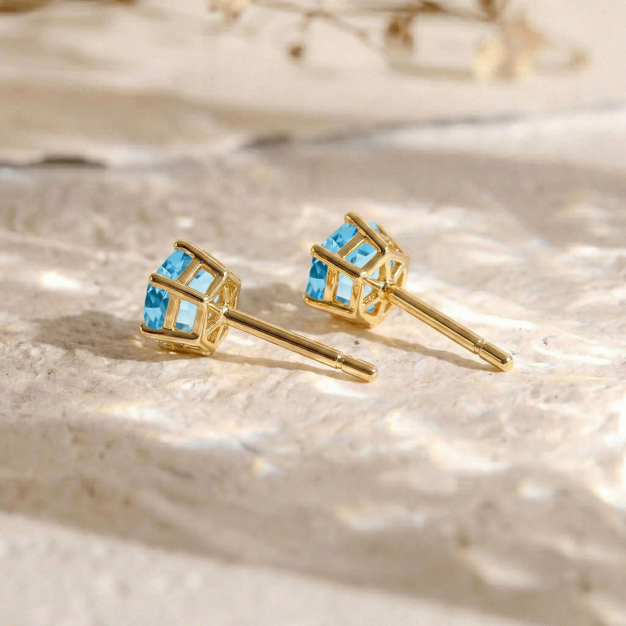 Aquamarine Hexagon Stud Earring in 925 Sterling Silver 6 MM 2ct