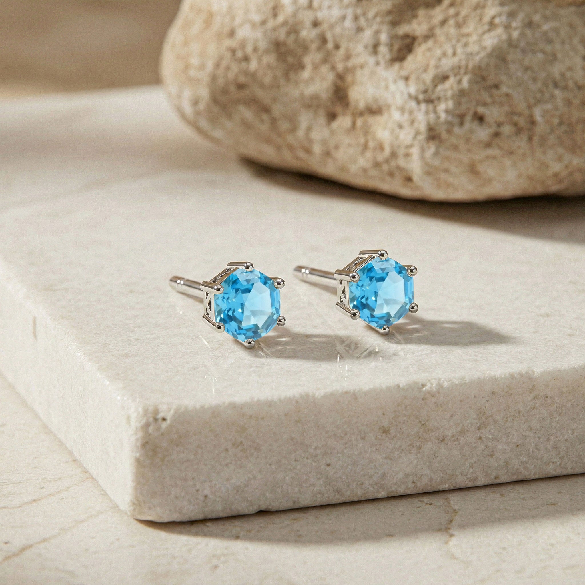 Blue Topaz Hexagon Stud Earring in 925 Sterling Silver 6 MM 2ct