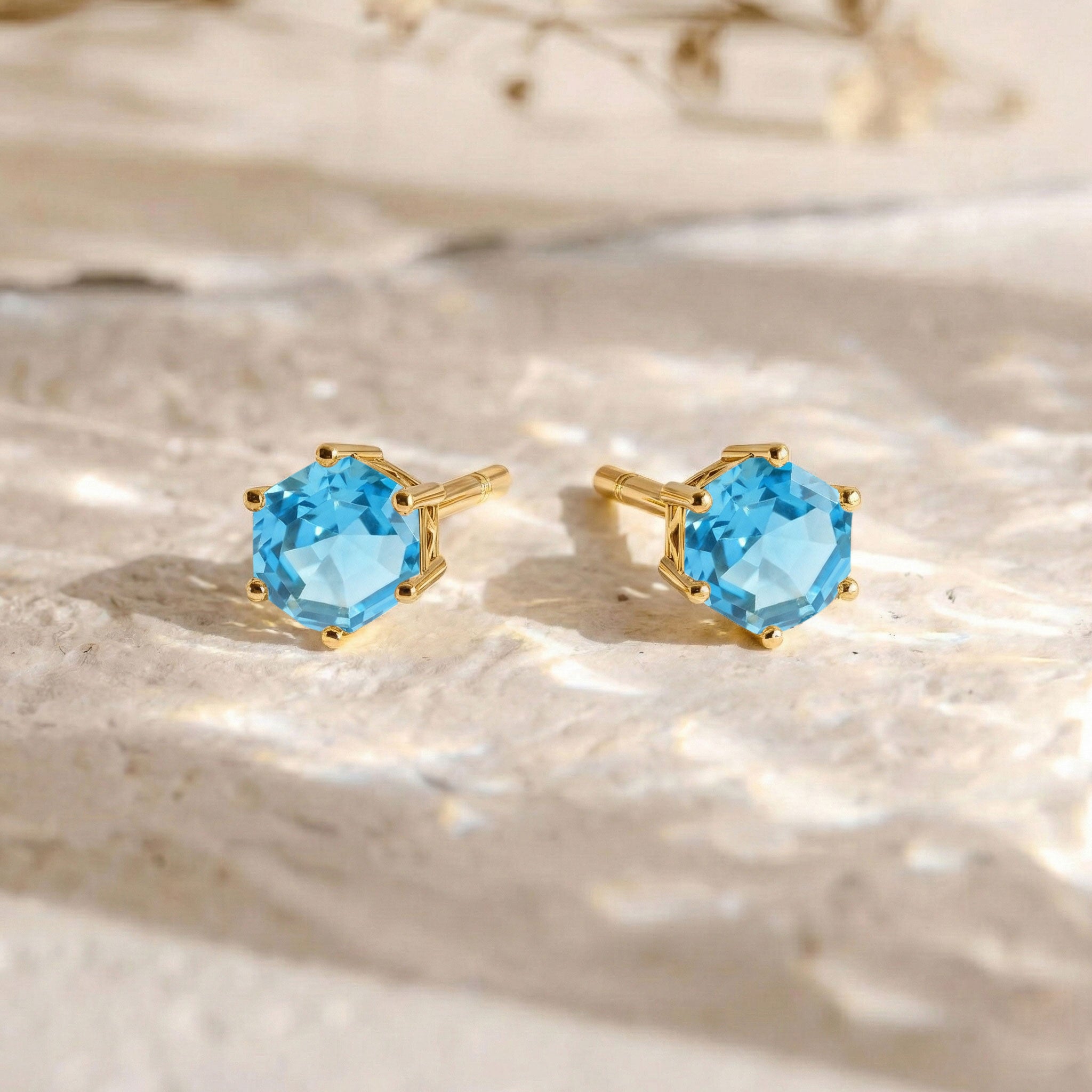 Blue Topaz Hexagon Stud Earring in 925 Sterling Silver 6 MM 2ct