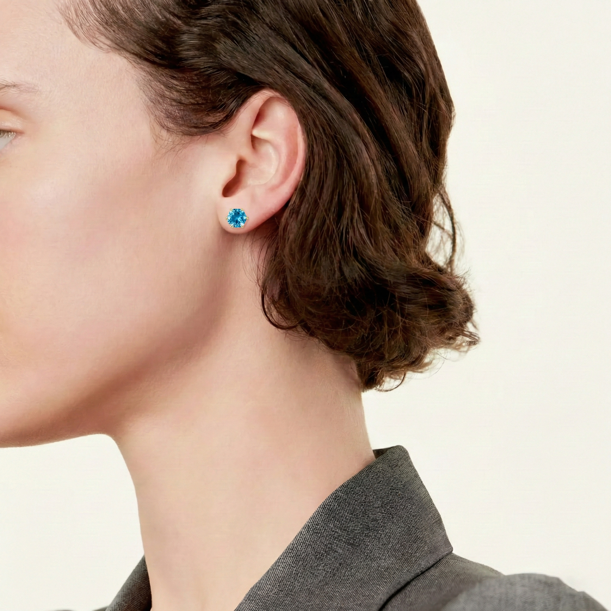 Blue Topaz Hexagon Stud Earring in 925 Sterling Silver 6 MM 2ct